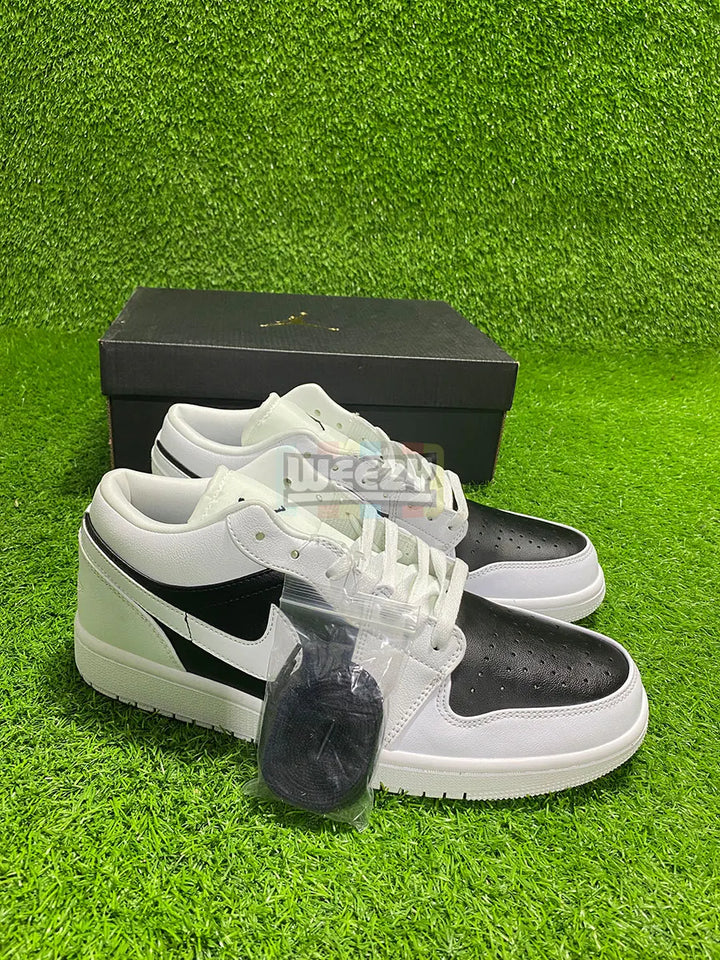 Air Jordan 1 (low) (W/Blk) buy online Pakistan - Weeby Shoes