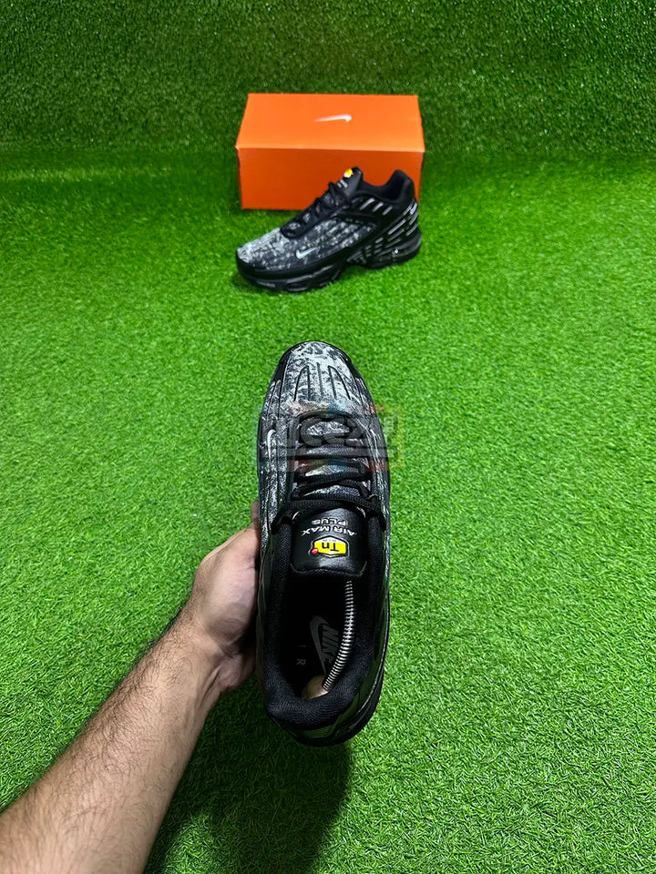 Air Max TN 3 Plus (Black Graphic) (Premium Batch) buy online Pakistan - Weeby Shoes