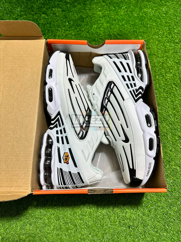 Air Max TN 3 Plus (W/B) (Premium Batch) buy online Pakistan - Weeby Shoes