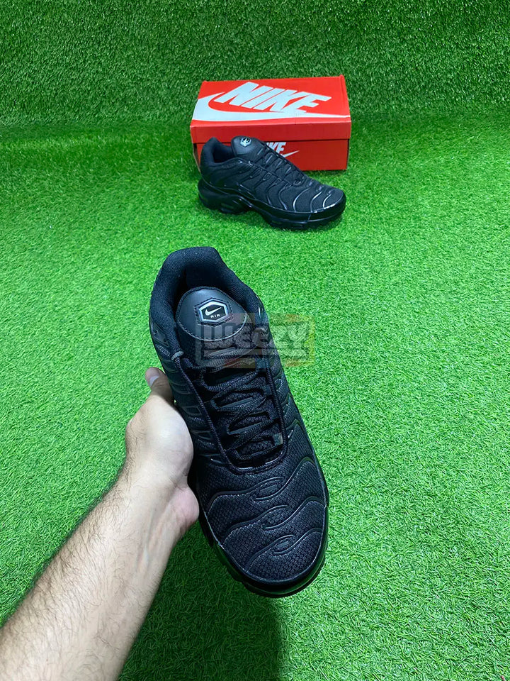 Air Max TN Plus (Triple Black) buy online Pakistan - Weeby Shoes