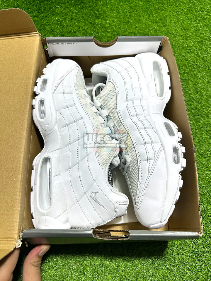 Air max 95 (Triple White) (Premium Batch) buy online Pakistan - Weeby Shoes