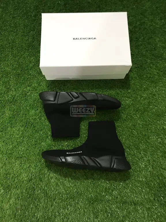 Balenciaga Speed Runner (Triple Blk) buy online Pakistan - Weeby Shoes