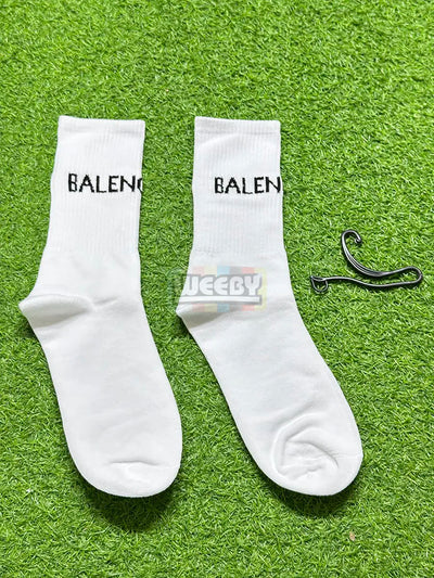 Balenciaga (White)(Long) Socks
