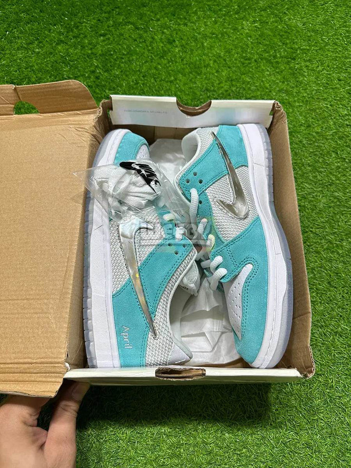 Dunk (April) (Original Quality 1:1) - Weeby Shoes