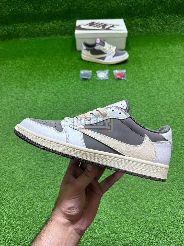 Buy J1 x Travis Scott Reverse Mocha Low Suede Edition Original Quality 1 1 Online in Pakistan Best J1 x Travis Scott Reverse Mocha Low Suede Edition Original Quality 1 1 Prices in Pakistan Weeby