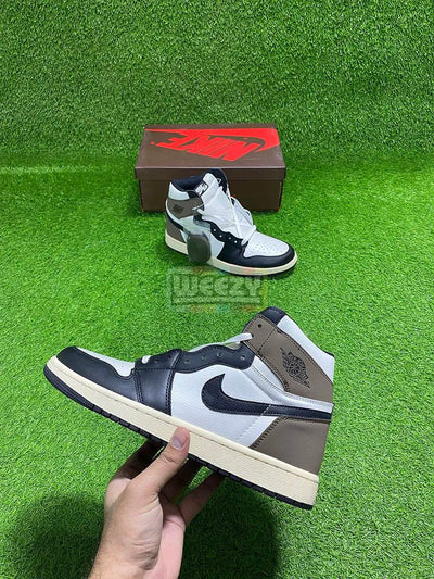 Jordan 1 (Dark Mocha)
