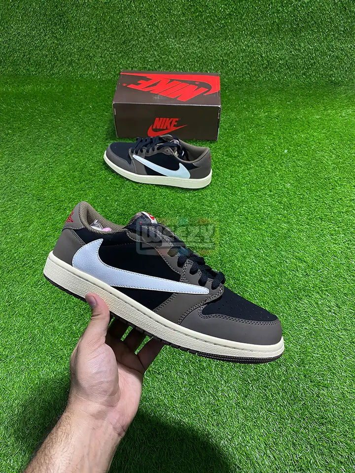 Jordon 1 x Travis Scott (Low) buy online Pakistan - Weeby Shoes