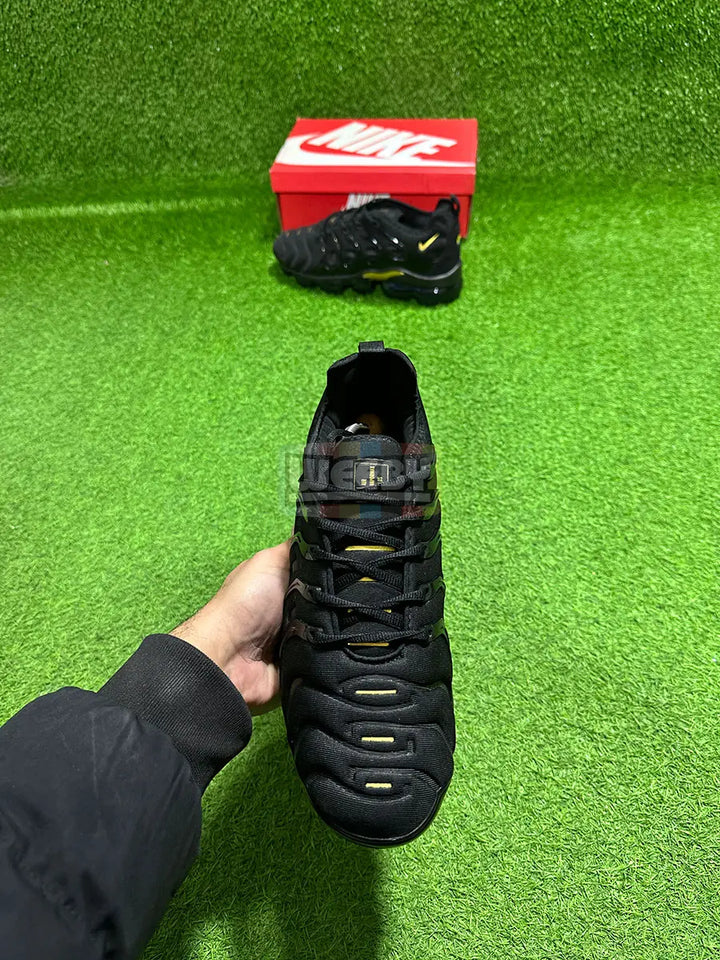 Vapormax Plus (Blk/Gold) (Premium Quality) buy online Pakistan - Weeby Shoes