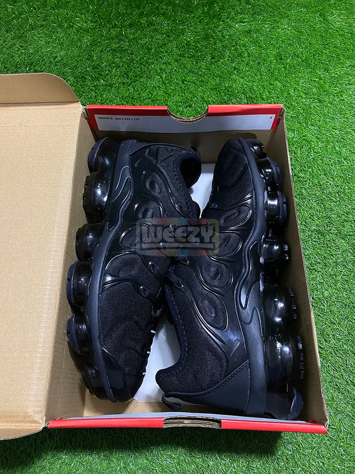 Vapormax Plus (Triple Black) (Premium Quality) buy online Pakistan - Weeby Shoes