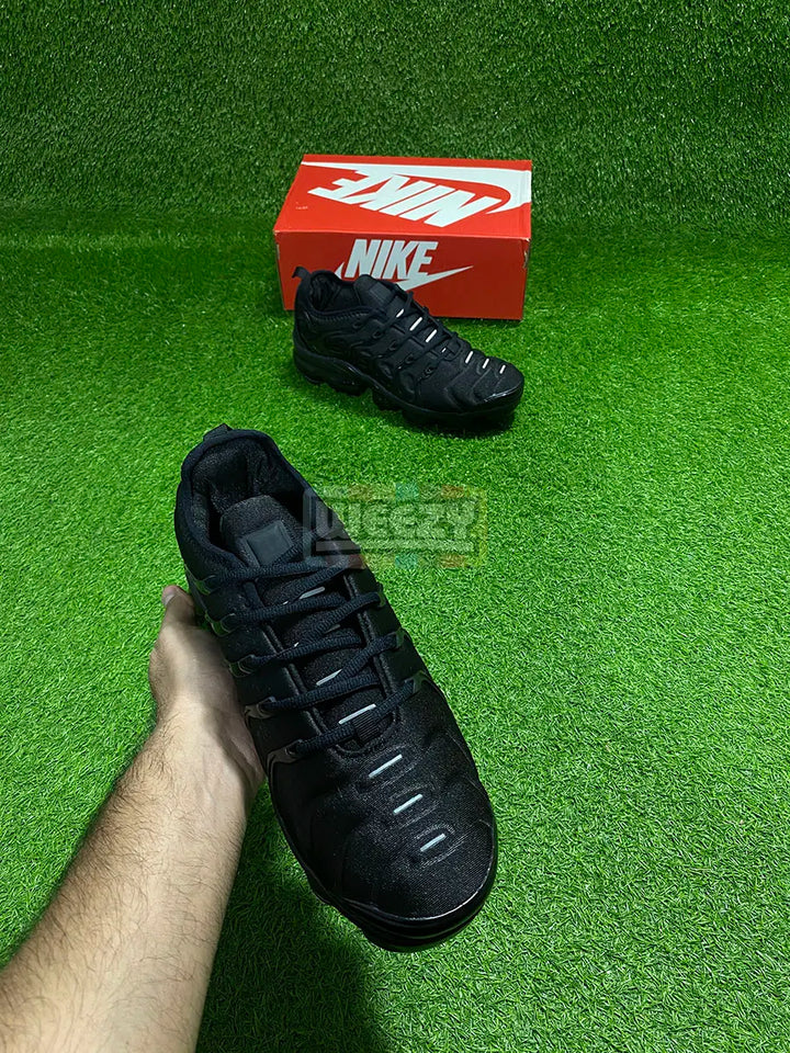 Vapormax (Triple Black) buy online Pakistan - Weeby Shoes