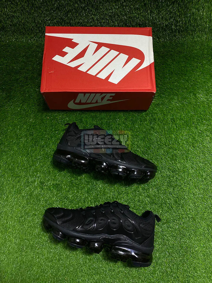 Vapormax Plus (Triple Black) (Premium Quality) buy online Pakistan - Weeby Shoes