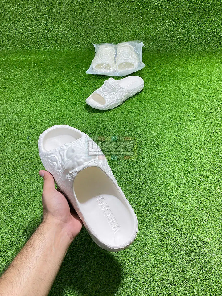 Versace Wavy Slide (C White) (Premium Batch) buy online Pakistan - Weeby Shoes